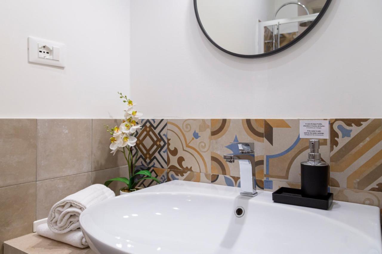 Brand New Guest Room With Wi-Fi In The City Center Trieste Exterior photo