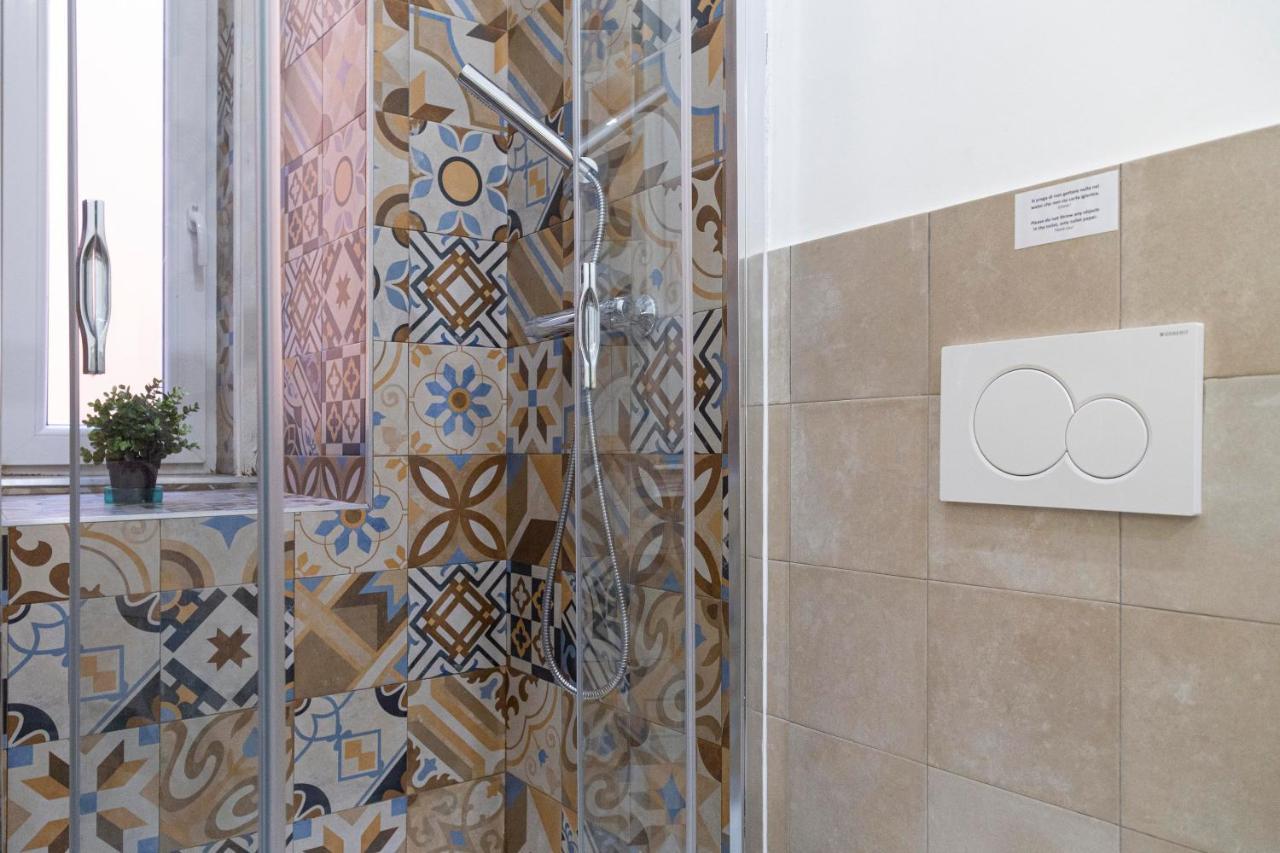 Brand New Guest Room With Wi-Fi In The City Center Trieste Exterior photo